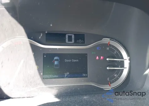 2023 Honda Ridgeline Rtl-E z USA, uszkodzony, nr VIN 5FPYK3F71PB012177